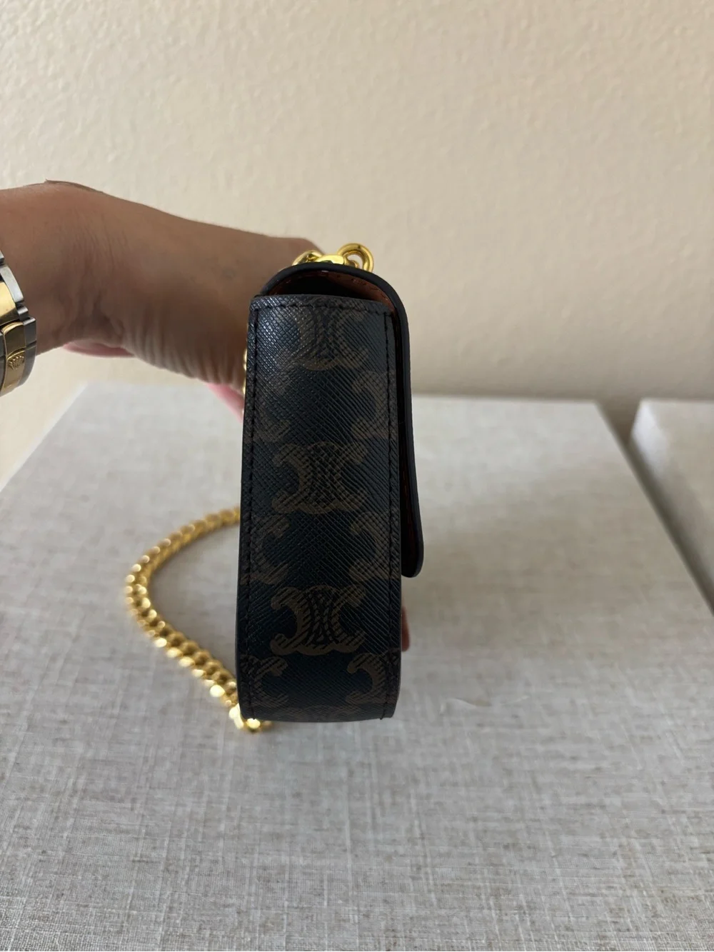 Like new Celine Cuir Triomphe bag - Picture 4 of 9